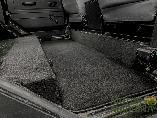 2ND ROW CARPET - DEF 110 STATION WAGON 300TDI & TD5